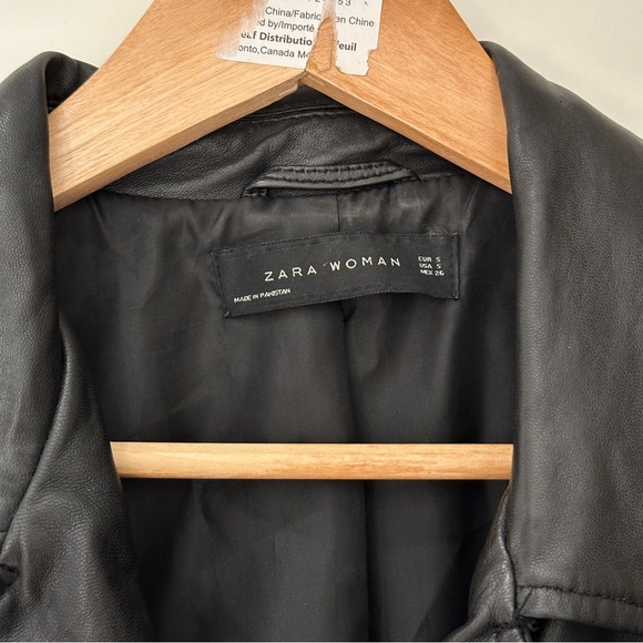 Leather jacket - Picture 3 of 7